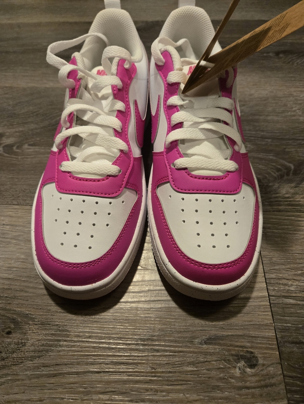 Nike Court Borough Low Pink/White Size 5.5 Y/ Also Fits Women 7 Brand New - Picture 6 of 11